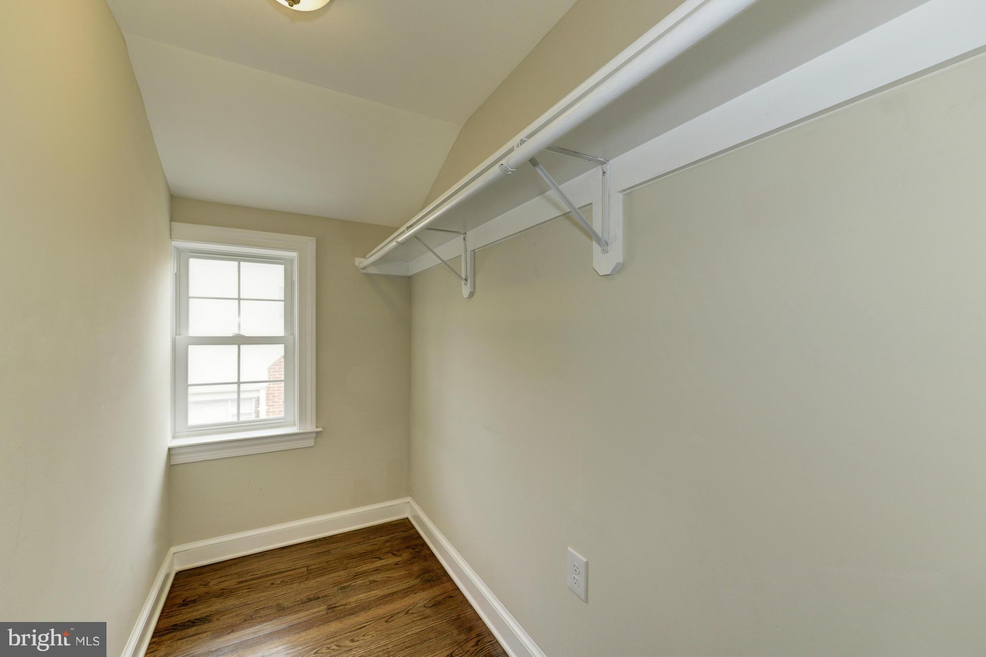 3510 Russell Road Alexandria, VA 22305 - Photo 18 of 30 a view of an empty room and window