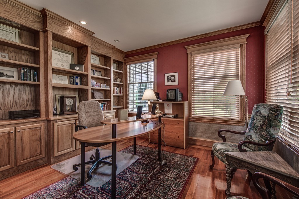 1075 Concord Road Sudbury, MA 01776 - Photo 10 of 30 Gallery Image 10