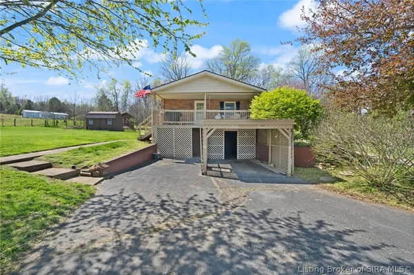 $385,000 | 1917 East Dutch Creek Road, Pekin, IN 47165