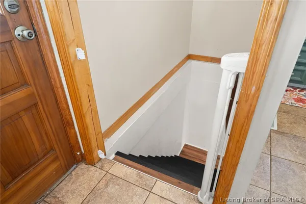 $385,000 | 1917 East Dutch Creek Road, Pekin, IN 47165