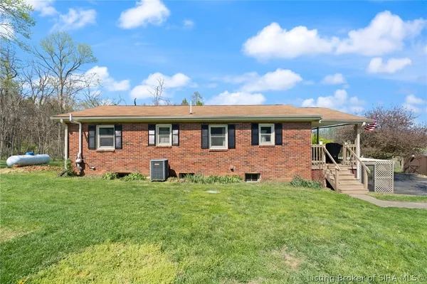 $385,000 | 1917 East Dutch Creek Road, Pekin, IN 47165