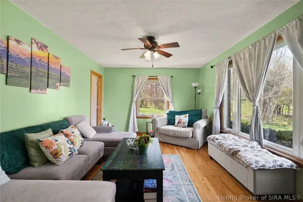 $385,000 | 1917 East Dutch Creek Road, Pekin, IN 47165