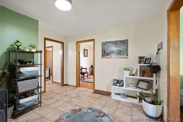 $385,000 | 1917 East Dutch Creek Road, Pekin, IN 47165