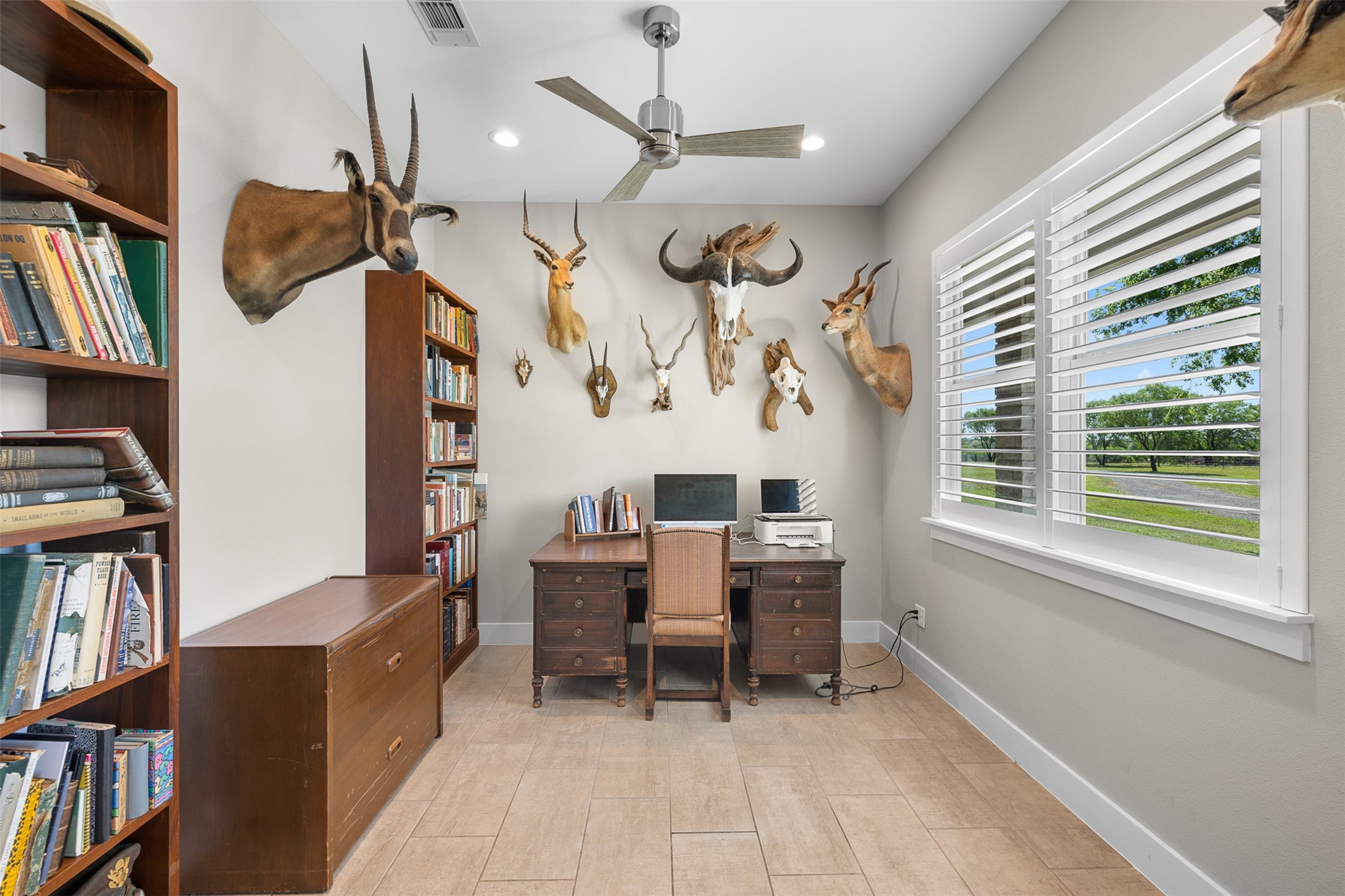 2345 Frank Road La Grange, TX 78945 - Photo 10 of 30