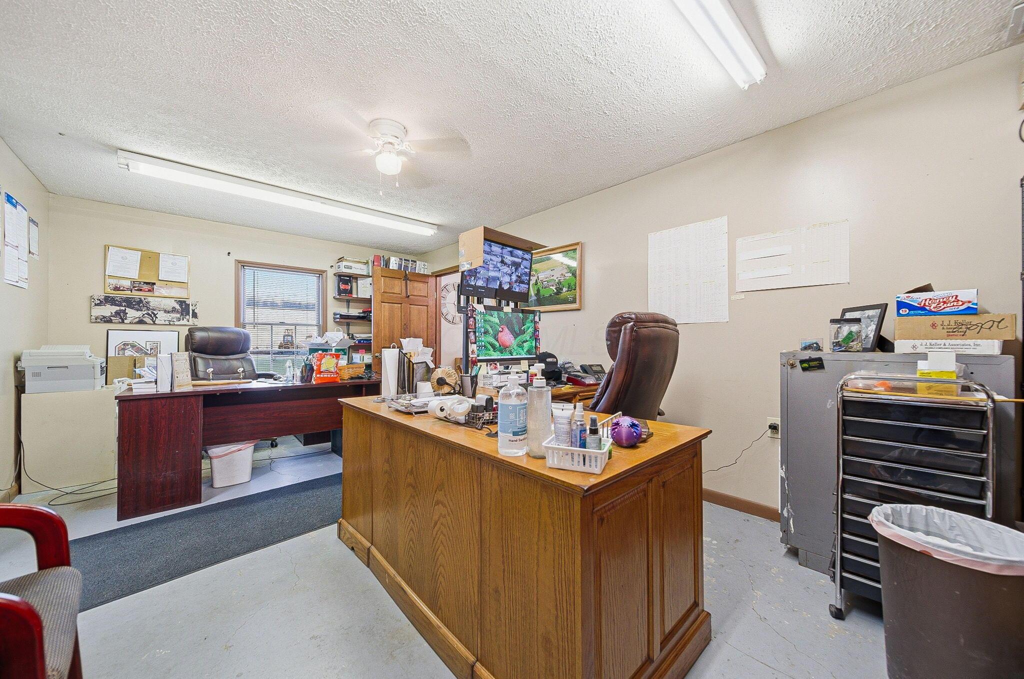 1040 Straight Creek Road Waverly, OH 45690 - Photo 53 of 113 Office 2