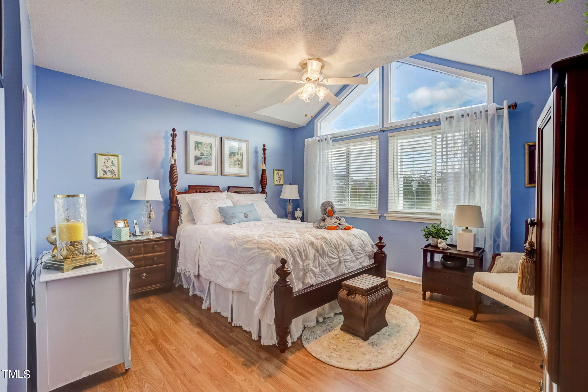 5934 Shady Grove Circle Raleigh, NC 27609 - Photo 18 of 30 22-web-or-mls-Shady Grove Cir-022