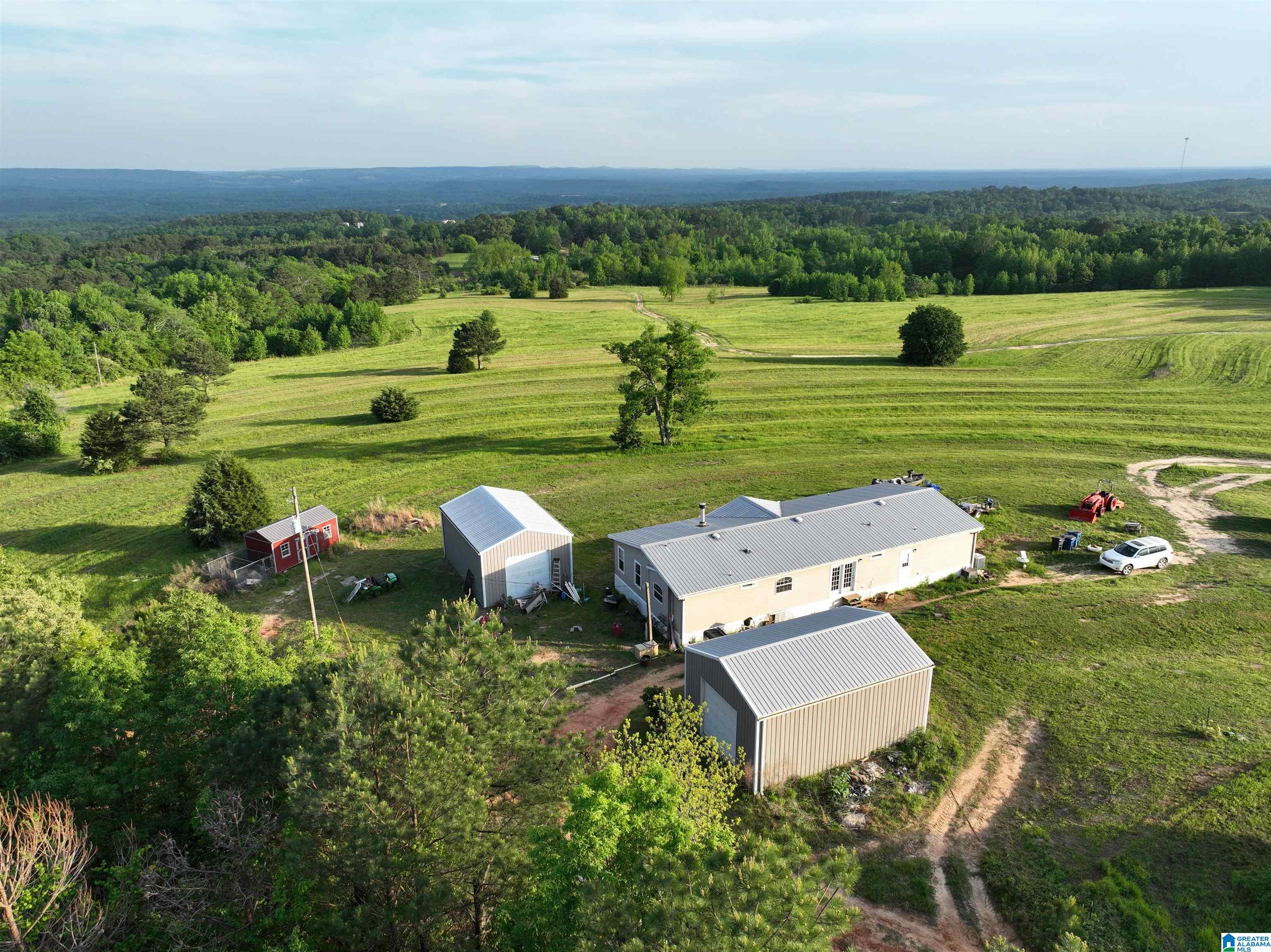 1525 Marvin Adcock Road Hayden, AL 35079 - Photo 2 of 23