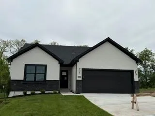 $599,900 | 6402 Northwest 96 Terrace, Kansas City, MO 64154