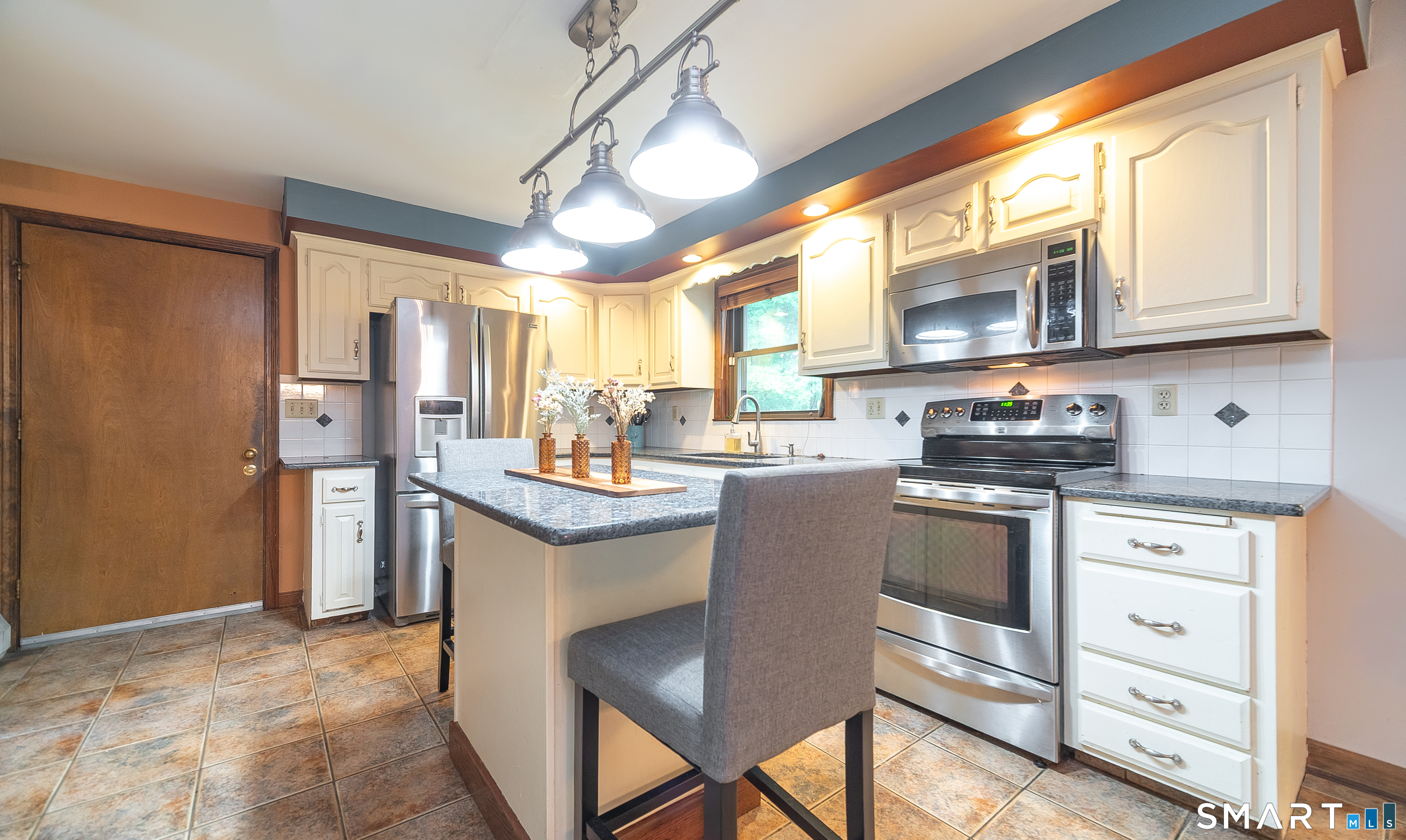41 Harvest Wds Road Middlefield, CT 06481 - Photo 13 of 39 Gallery Image 13