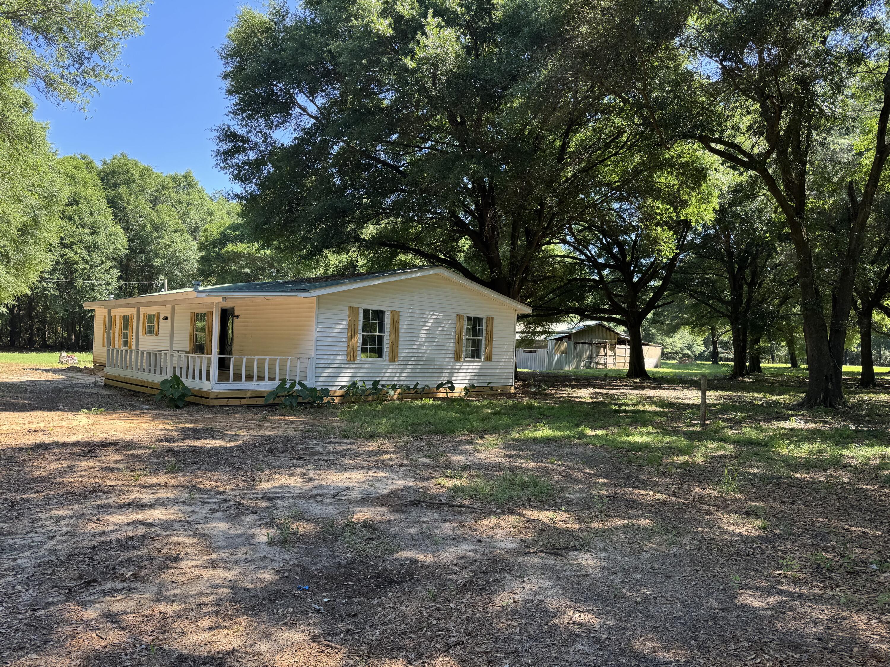 12400 Wildlife Road Holt, FL 32564 - Photo 4 of 24
