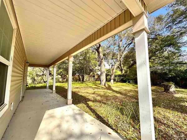 $1,695 | 4780 Oakland Drive, Pensacola, FL 32526