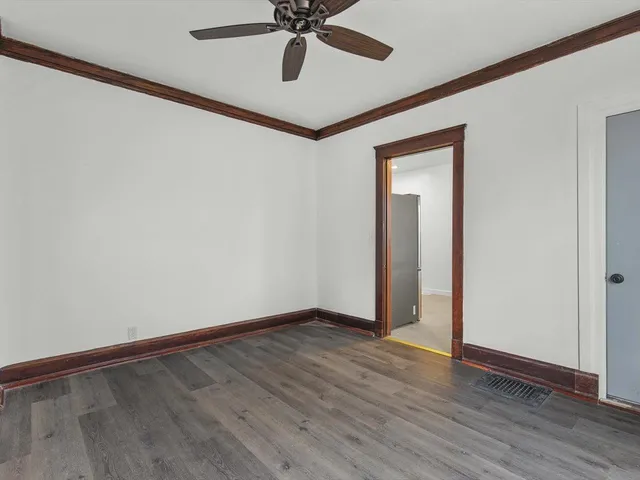 $180,000 | 1516 South 5th Street, Rockford, IL 61104