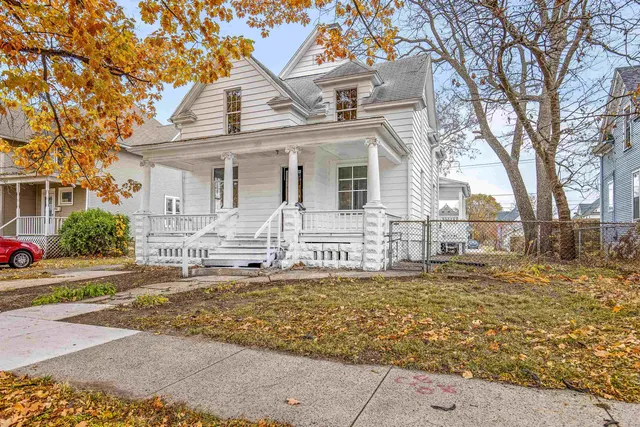 $180,000 | 1516 South 5th Street, Rockford, IL 61104