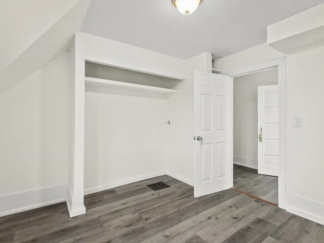 $180,000 | 1516 South 5th Street, Rockford, IL 61104