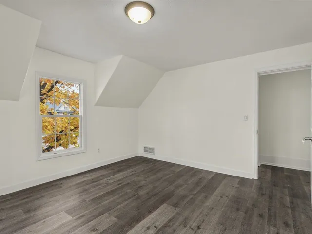 $180,000 | 1516 South 5th Street, Rockford, IL 61104