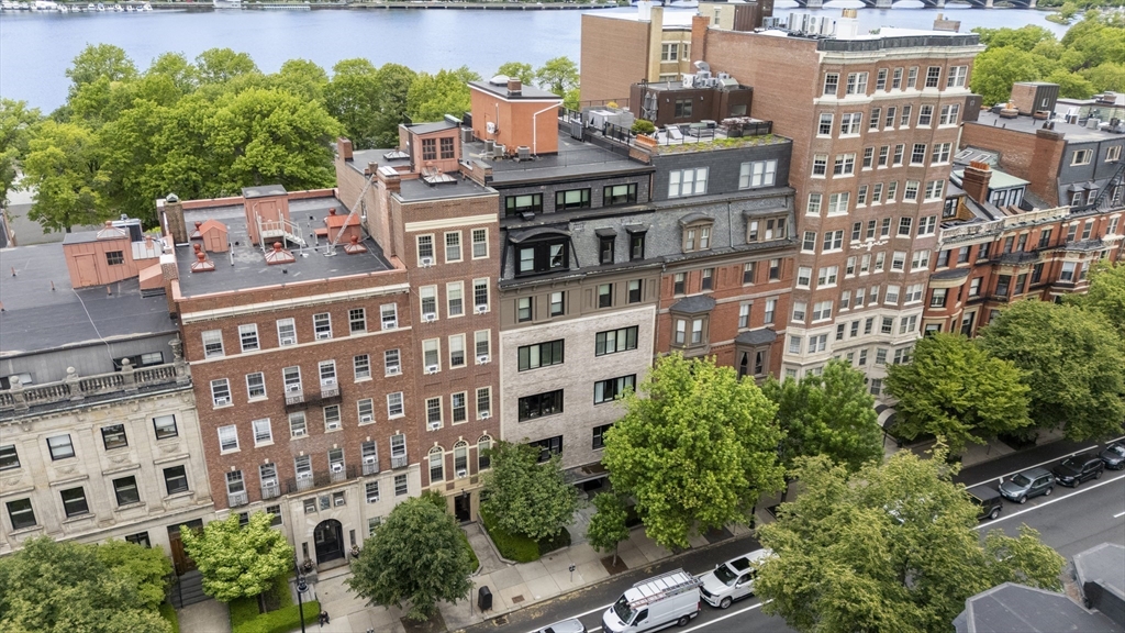 260 Beacon Street, Unit 4 Boston, MA 02116 - Photo 32 of 33
