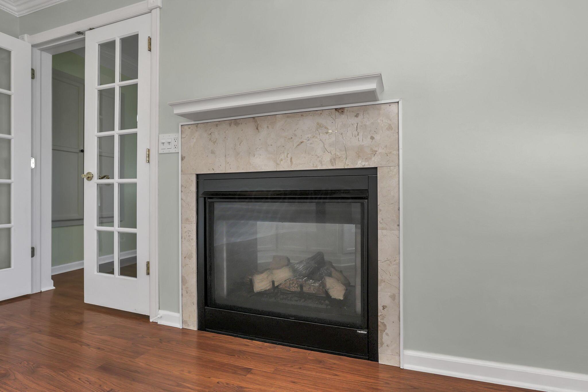 280 Blacks Road Pataskala, OH 43062 - Photo 9 of 61 Gas fireplace