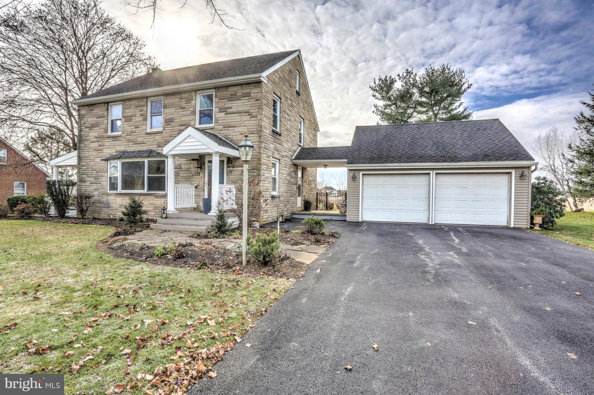 1360 Graystone Road Manheim, PA 17545 - Photo 1 of 29 Front Exterior