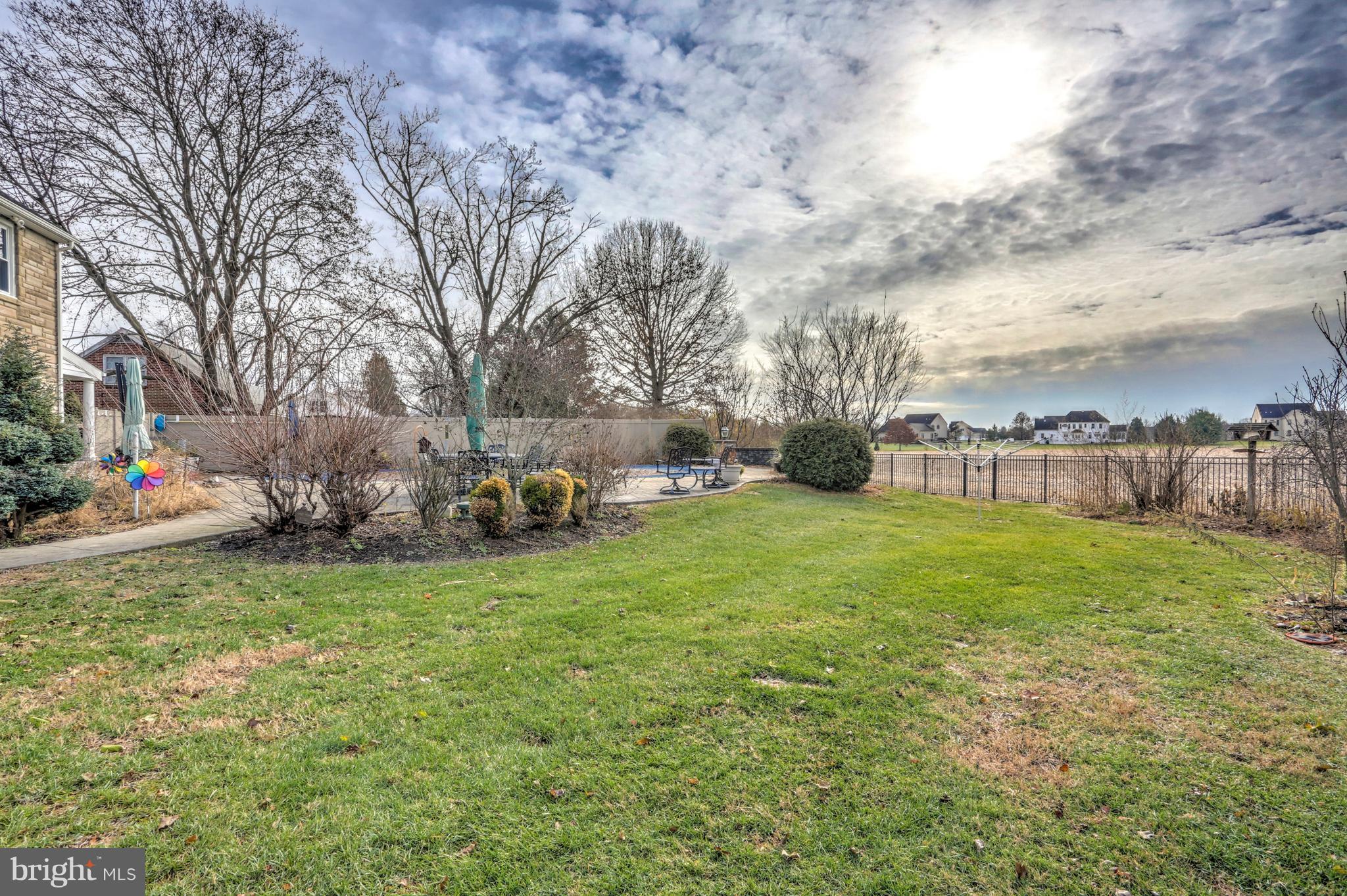 1360 Graystone Road Manheim, PA 17545 - Photo 25 of 29 Yard