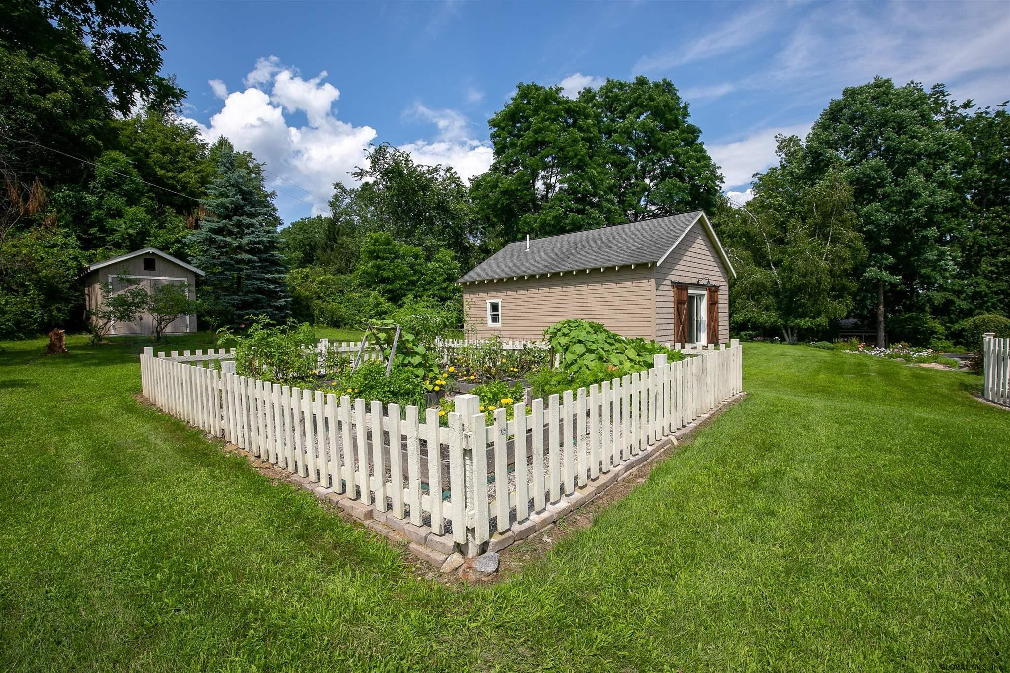 16 Kings Road Wilton, NY 12831 - Photo 11 of 62 Photo 12