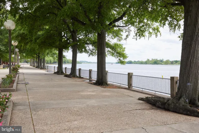 $1,700,000 | 550 N Street Southwest, Unit S201, Washington, DC 20024