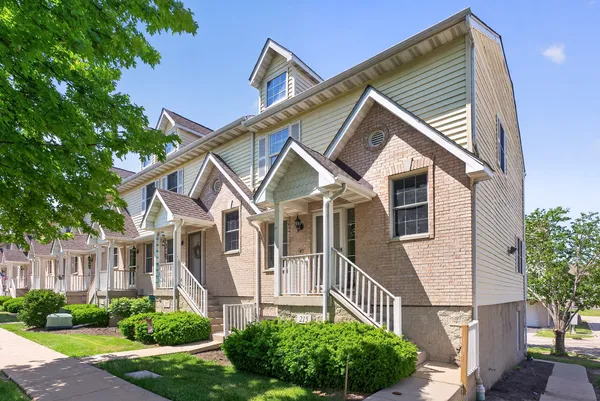 $225,000 | 215 West Cortland Center Road, Cortland, IL 60112