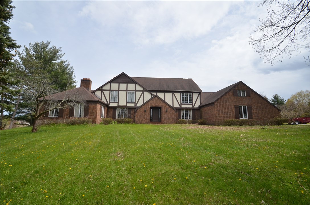 320 Elmgrove Road Greece, NY 14626 - Photo 1 of 1