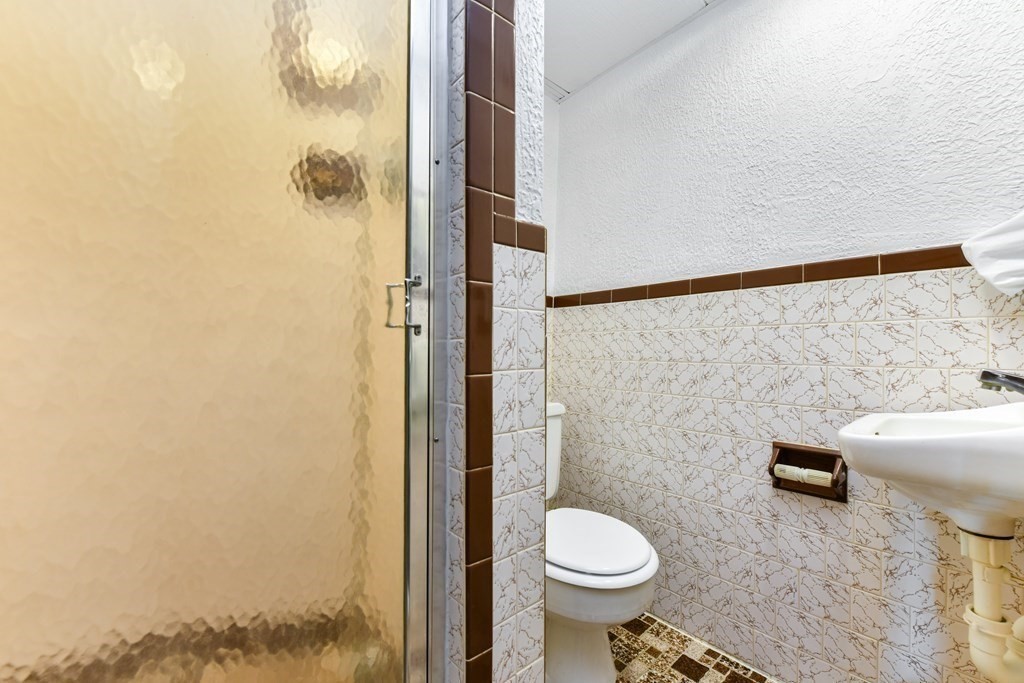 54 Indiana Terrace Newton, MA 02464 - Photo 23 of 39