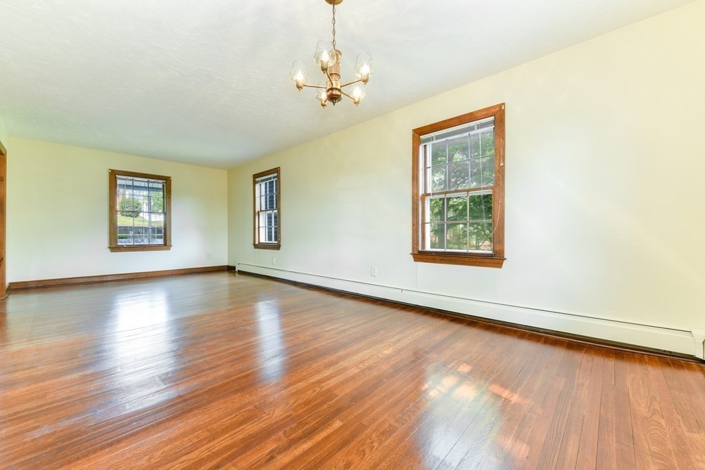 54 Indiana Terrace Newton, MA 02464 - Photo 8 of 39