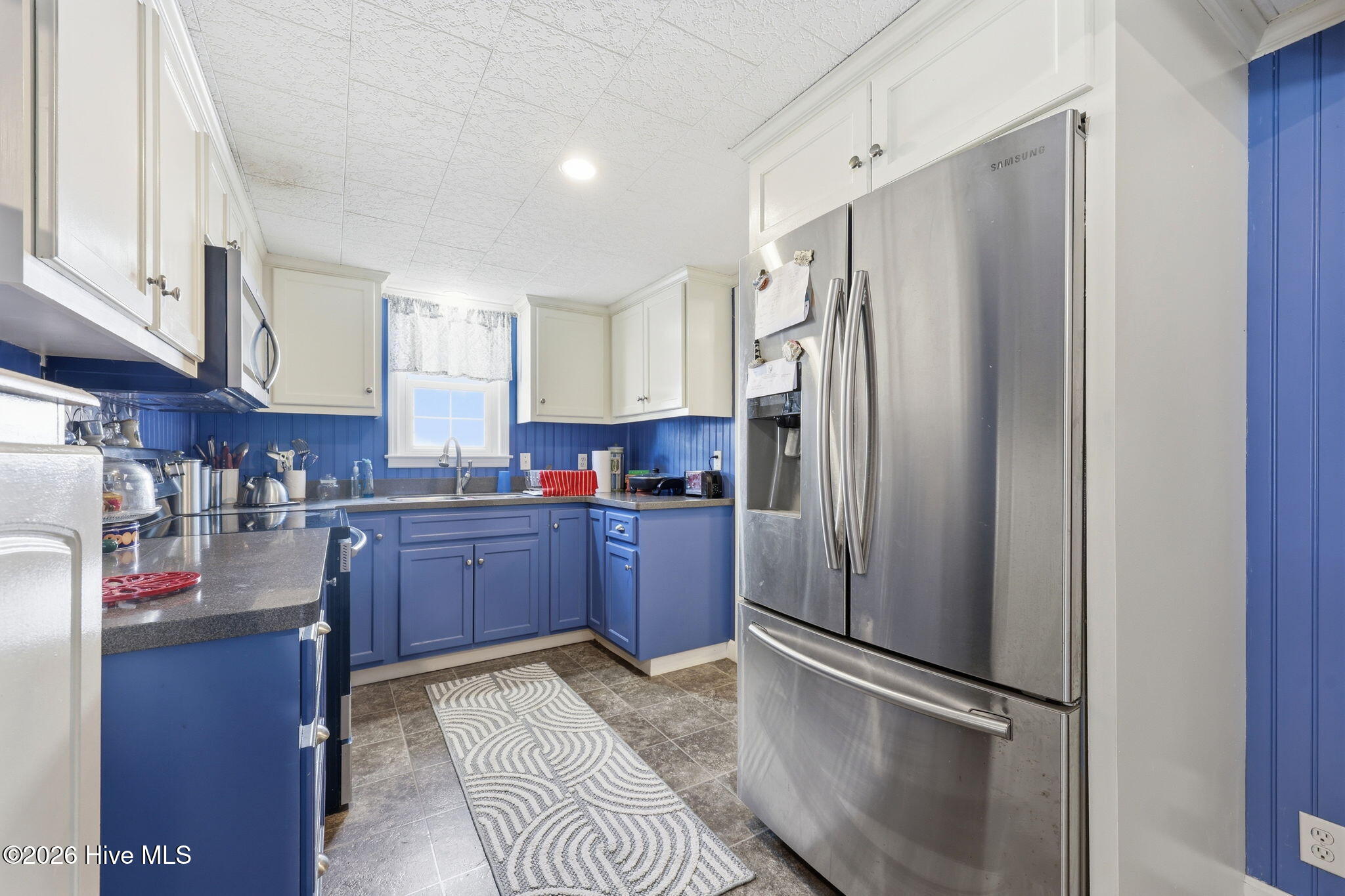 899 Island Road Harkers Island, NC 28531 - Photo 19 of 51