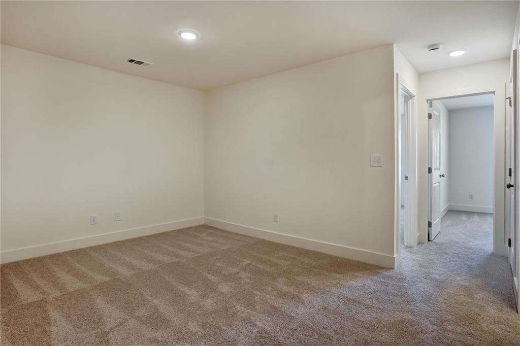 1906 Victoria Road Conyers, GA 30013 - Photo 13 of 31