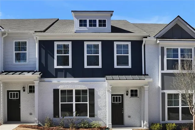 $2,295 | 1906 Victoria Road, Conyers, GA 30013