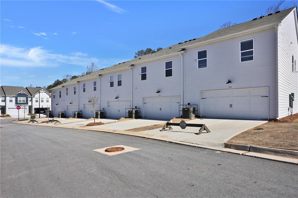 1906 Victoria Road Conyers, GA 30013 - Photo 30 of 31