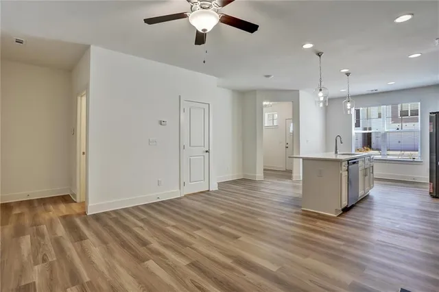 $2,295 | 1906 Victoria Road, Conyers, GA 30013