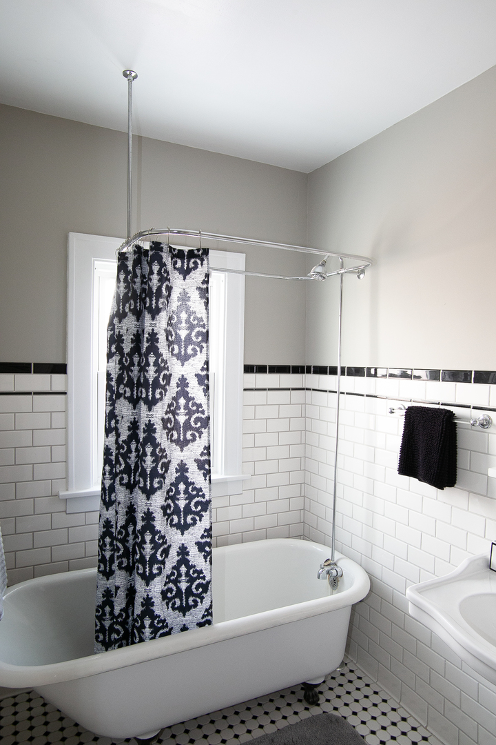 1659 Linden Road Homewood, IL 60430 - Photo 22 of 32 a bathroom with a bathtub a shower and a sink