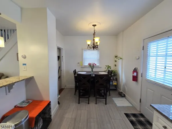 $580,000 | 725 Schuyler Avenue, Lyndhurst, NJ 07071