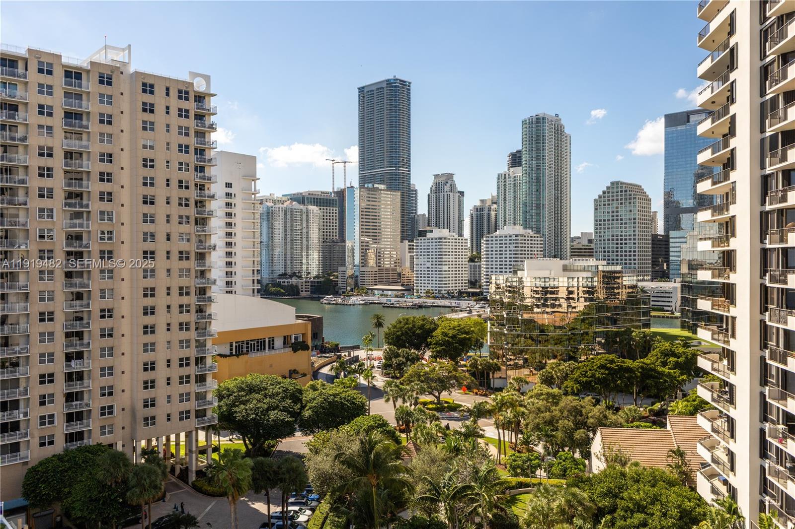 520 Brickell Key Drive, Unit A1207 Miami, FL 33131 - Photo 15 of 33