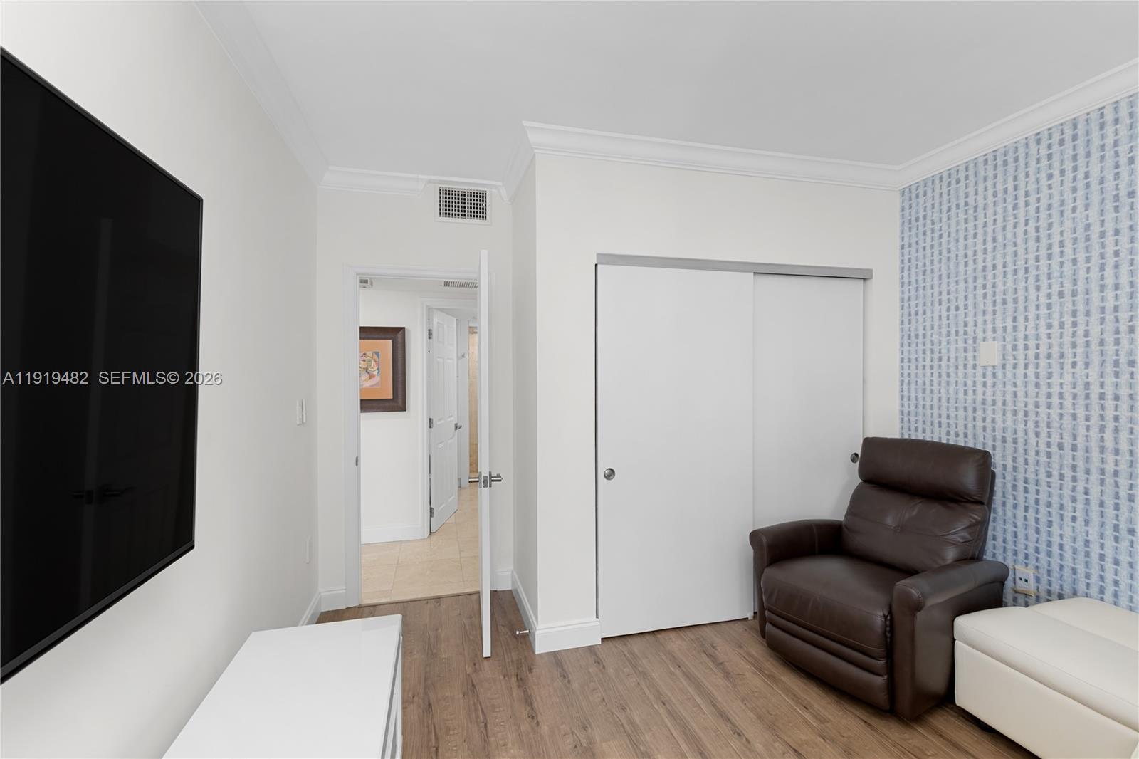 520 Brickell Key Drive, Unit A1207 Miami, FL 33131 - Photo 24 of 33