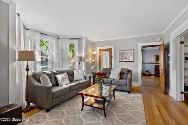 $1,249,990 | 5 George Street, Saratoga Springs, NY 12866