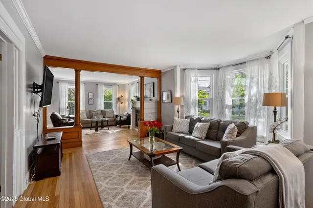 $1,249,990 | 5 George Street, Saratoga Springs, NY 12866