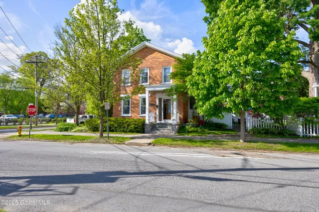 $1,249,990 | 5 George Street, Saratoga Springs, NY 12866