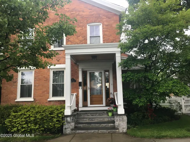 $1,249,990 | 5 George Street, Saratoga Springs, NY 12866