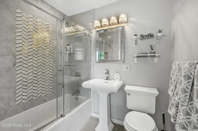 $1,249,990 | 5 George Street, Saratoga Springs, NY 12866