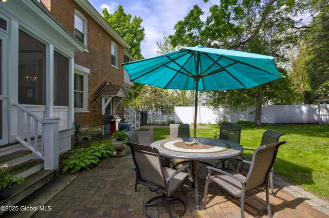 $1,249,990 | 5 George Street, Saratoga Springs, NY 12866