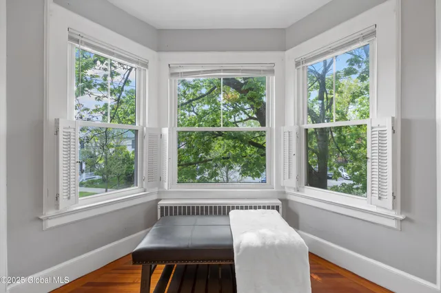 $1,249,990 | 5 George Street, Saratoga Springs, NY 12866