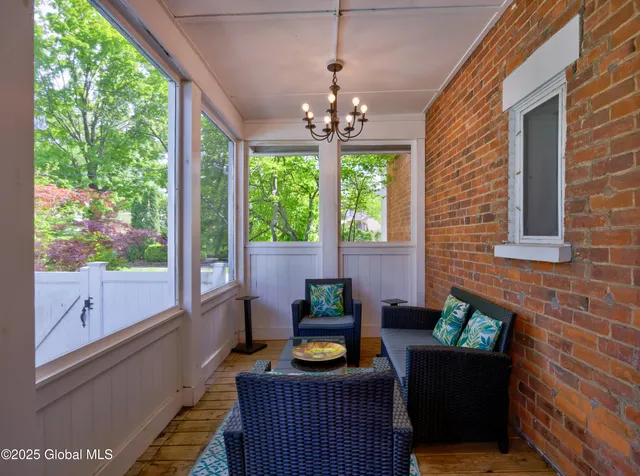 $1,249,990 | 5 George Street, Saratoga Springs, NY 12866