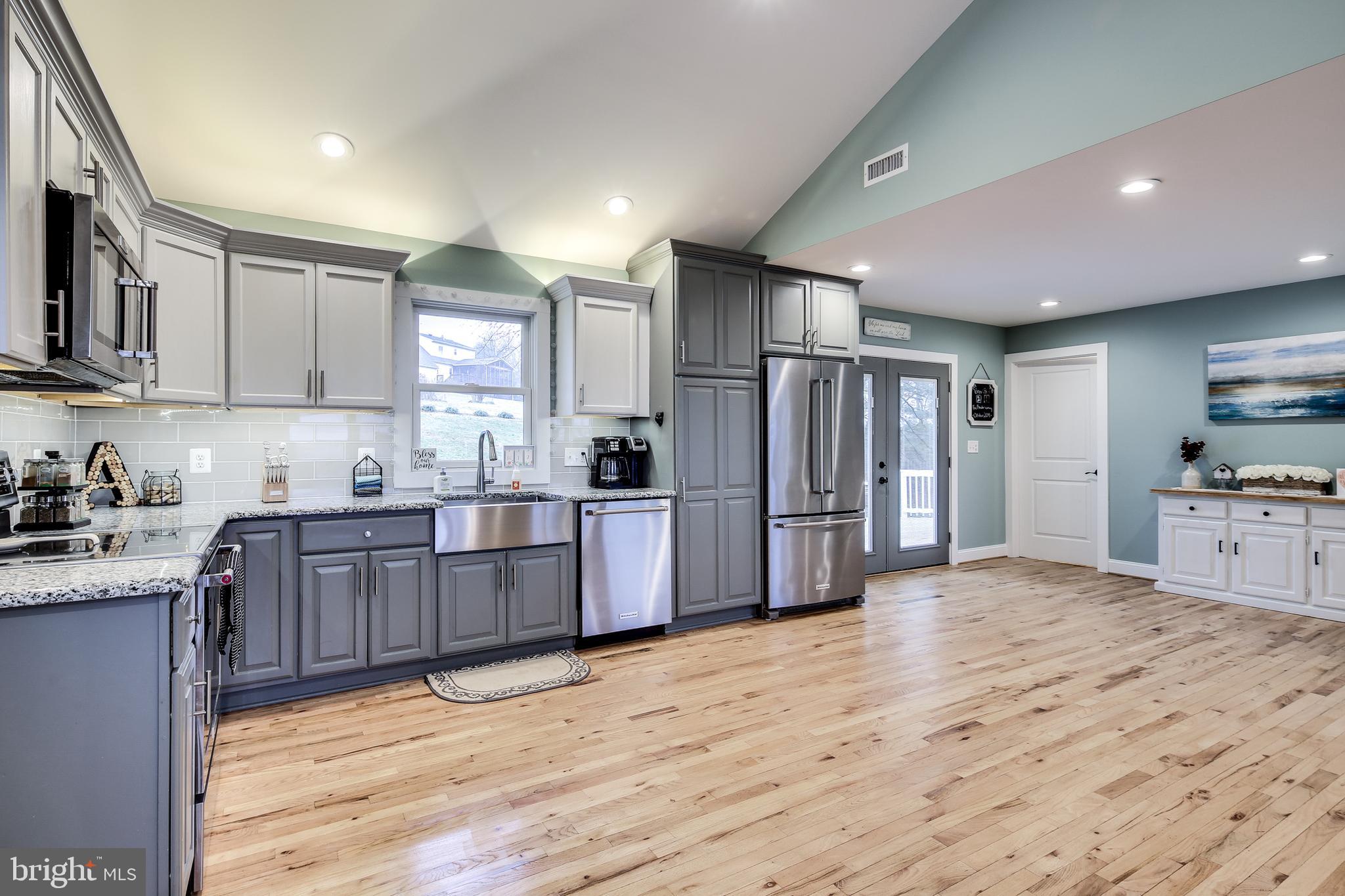 5216 Freter Road Sykesville, MD 21784 - Photo 11 of 35 KITCHEN