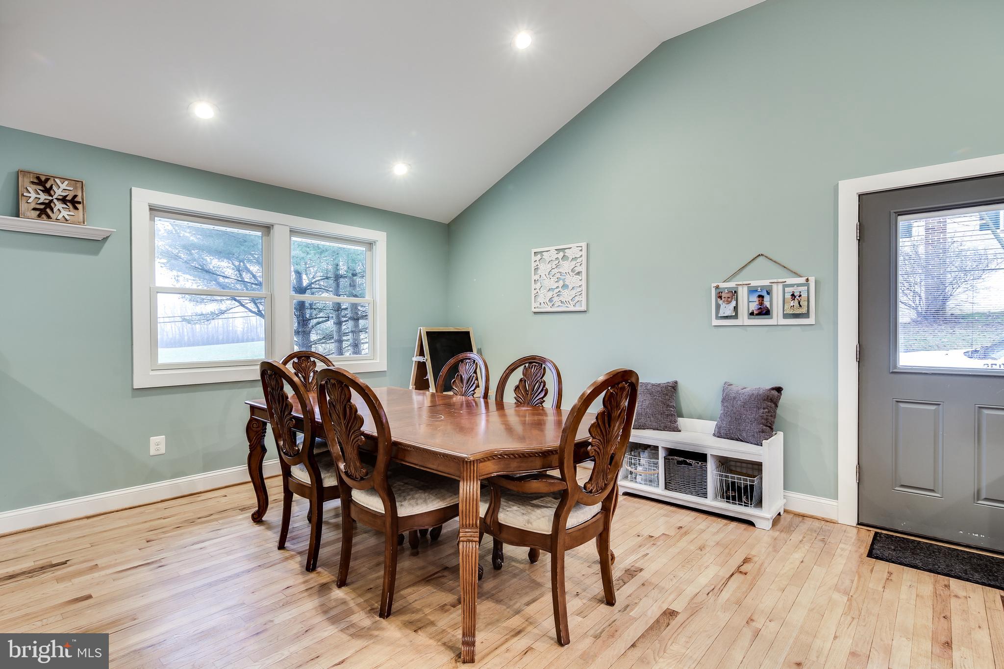 5216 Freter Road Sykesville, MD 21784 - Photo 14 of 35 DINING ROOM