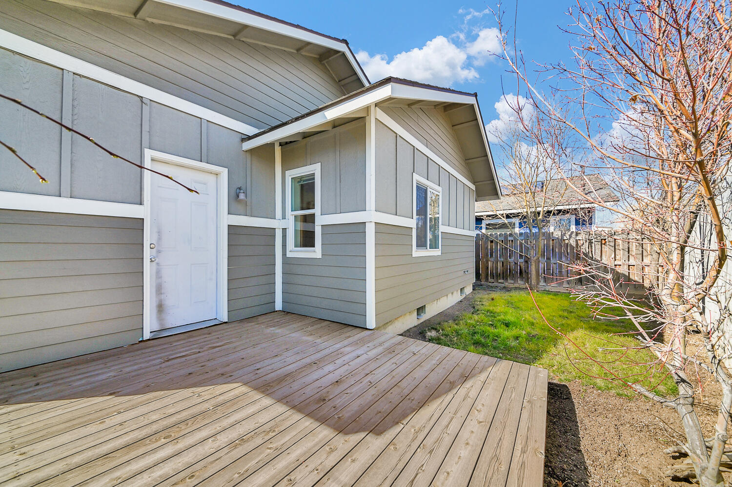 61258 Blakely Road Bend, OR 97702 - Photo 22 of 26 Sunny, private backyard deck.