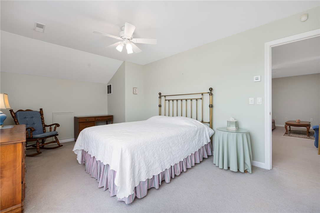 217 Rolling Hill Road, Unit 217 Portsmouth, RI 02871 - Photo 37 of 49